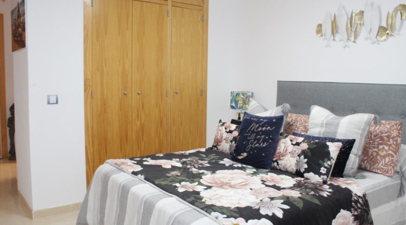 Apartamento estudio Colinas del Golf (14)