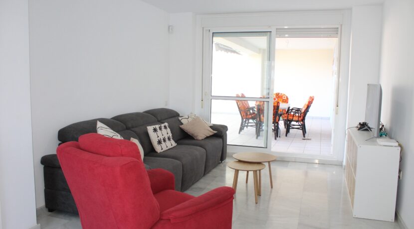 Vivienda y garaje (18)