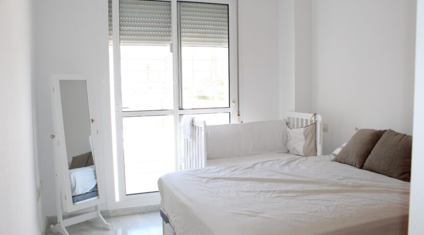Vivienda y garaje (2)