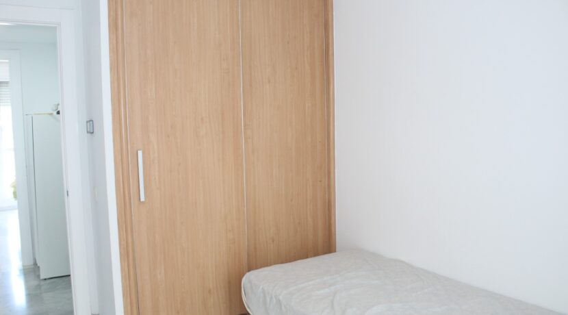 Vivienda y garaje (3)