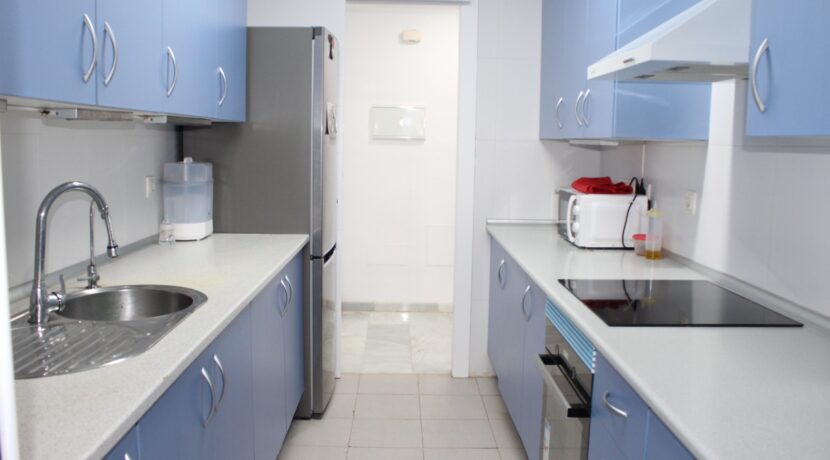 Vivienda y garaje (4)