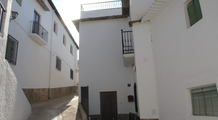 1aa57728-c629-495d-9c18-9dce5f051067