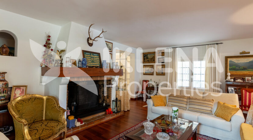 Chalet Paseo Central (1)